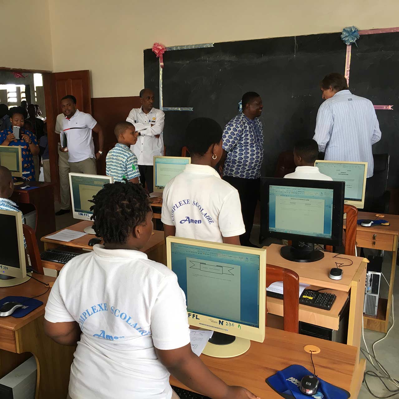 Mind the Gap (gallery)