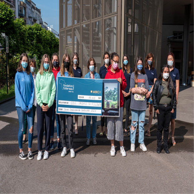 Remise chèque vum Fieldgen fir d’Fondation Follereau !