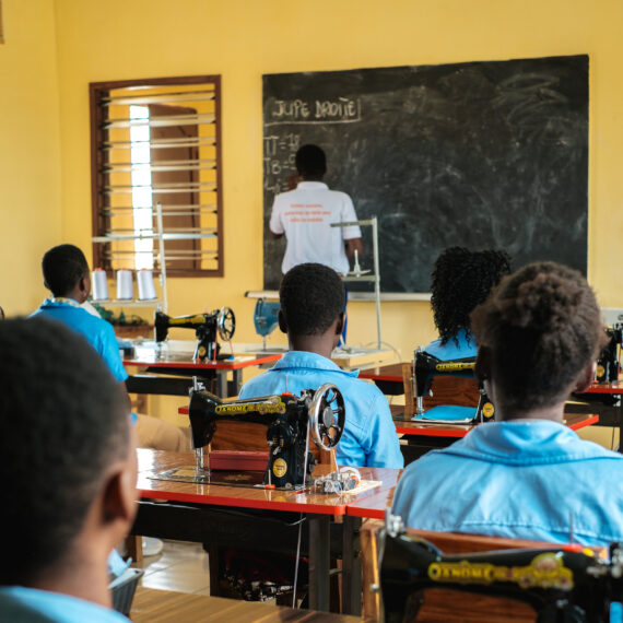 Insertion professionnelle des jeunes d’Anié (gallery)