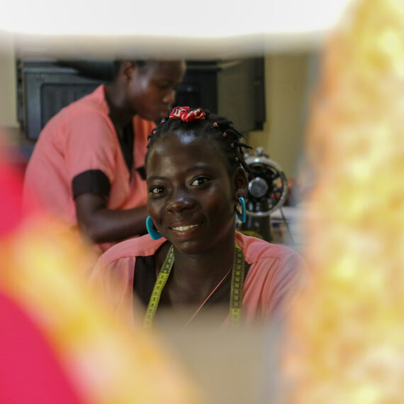 Professional integration of young women from Kaloukro (gallery)