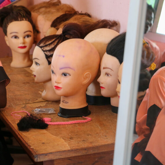 Professional integration of young women from Kaloukro (gallery)