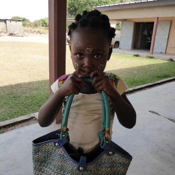 Professional integration of young women from Kaloukro (gallery)