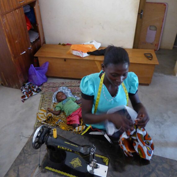 Professional integration of young women from Kaloukro (gallery)