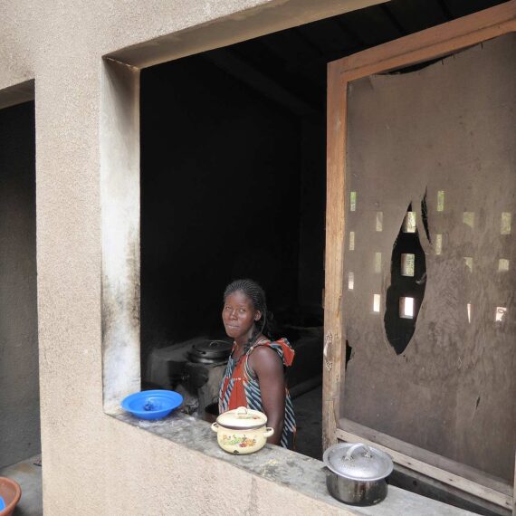 Professional integration of young women from Kaloukro (gallery)