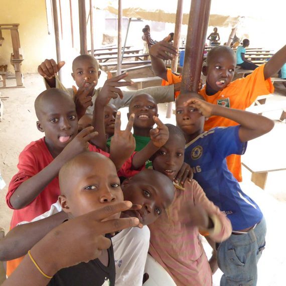 Care for street children in Bouaké (gallery)